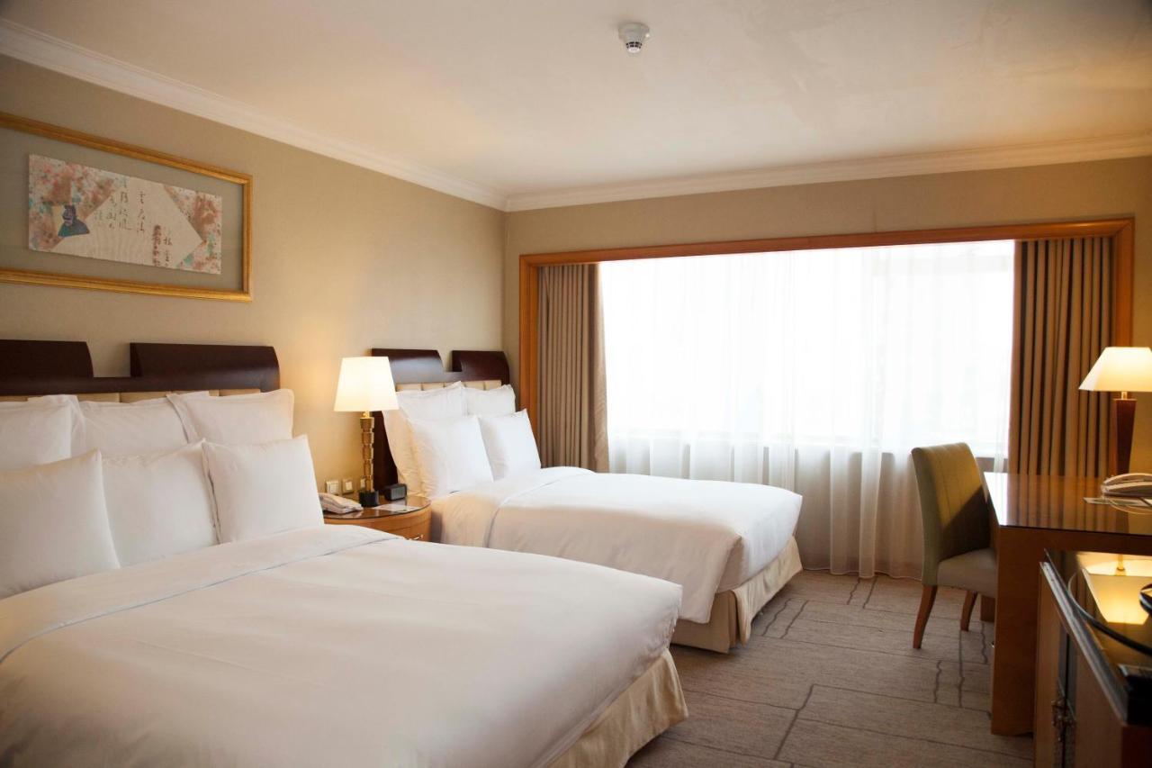 Air China Boyue Beijing Hotel Exterior photo