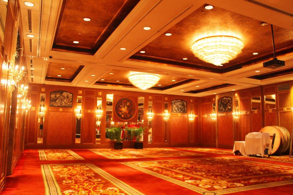 Air China Boyue Beijing Hotel Exterior photo